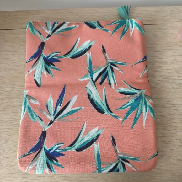 RACHEL PALLY | Anthropologie | Paradise Mint Reversible Foldover Envelope Clutch - Picture 8 of 10